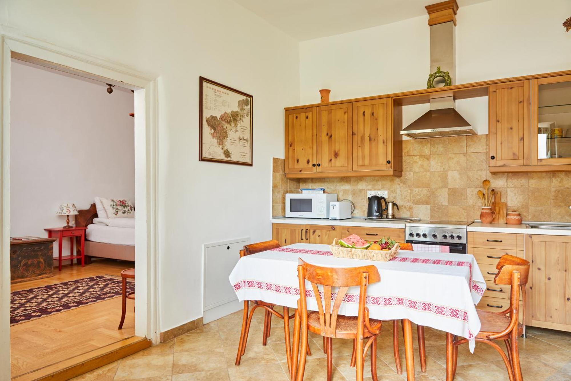 Barta Pince Vendeghaz Mad Hotel Екстериор снимка