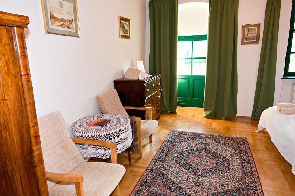 Barta Pince Vendeghaz Mad Hotel Стая снимка
